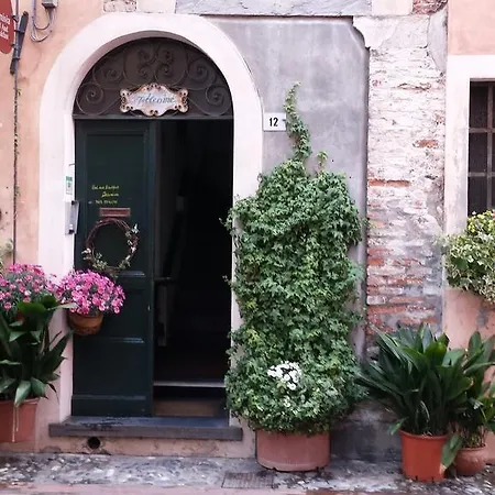 Artemisia B&B Bed and Breakfast *